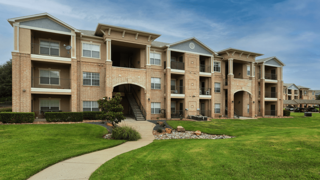 2 Apartments for Rent at Ranch at Hudson Xing Apartments in McKinney, TX